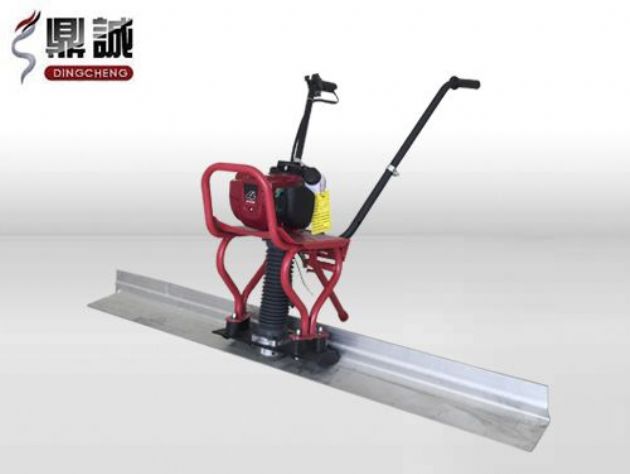 点击查看详细信息<br>标题：混凝土振动尺 阅读次数：12970