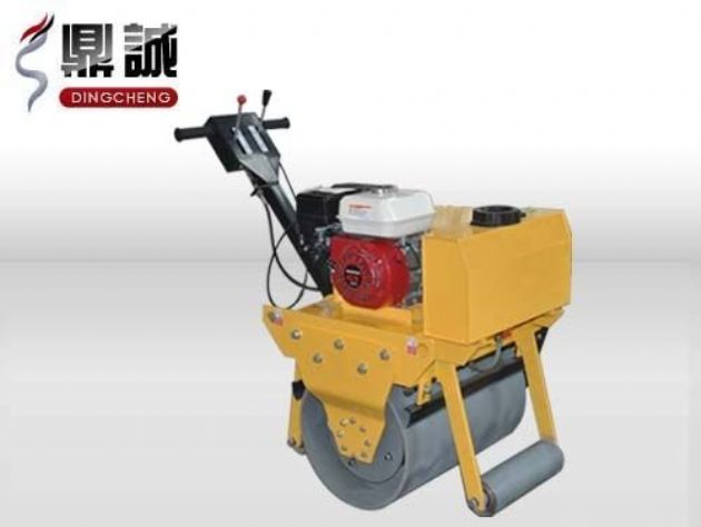 点击查看详细信息<br>标题：轻型手扶式单钢轮压路机 阅读次数：12779