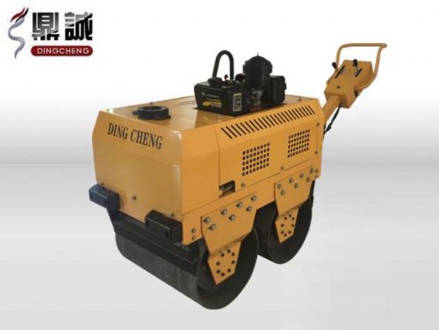点击查看详细信息<br>标题：DC-30C高配手扶式压路机 阅读次数：12718